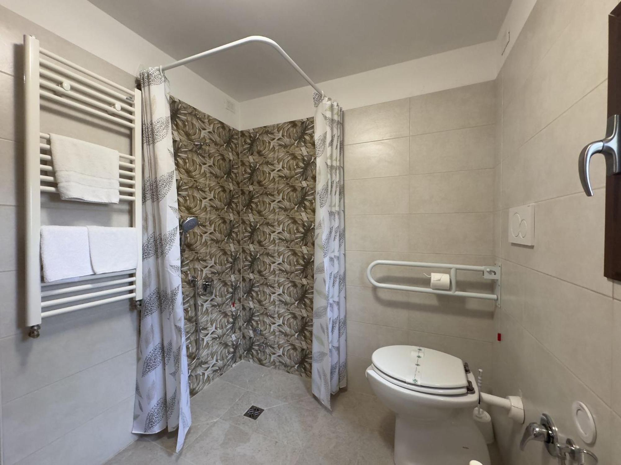 Hotel Villa Robinia Дженцано-ди-Рома Экстерьер фото