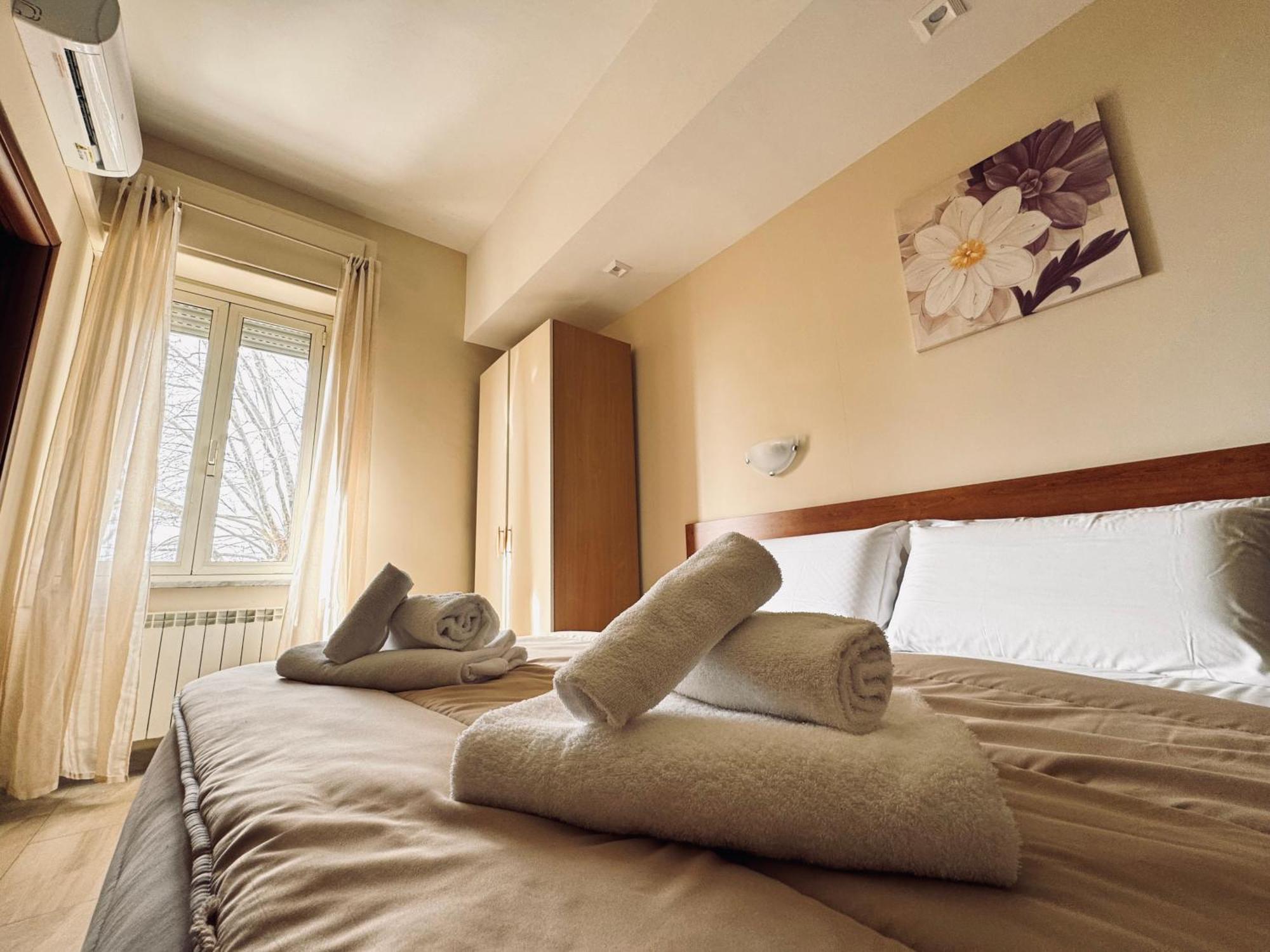 Hotel Villa Robinia Дженцано-ди-Рома Экстерьер фото
